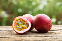 Red Passionfruit - Passiflora edulis Fruit Plant