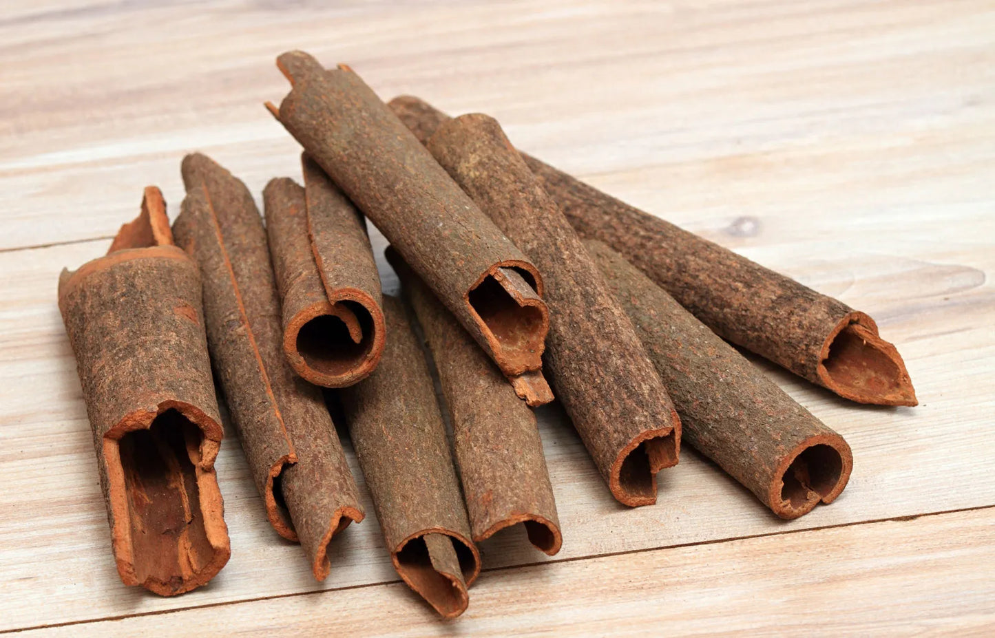 Premium Cinnamon Sticks (100g) | Pure & Aromatic Ceylon/Dalchini | Natural Spice for Cooking, Baking & Wellness  - Spices